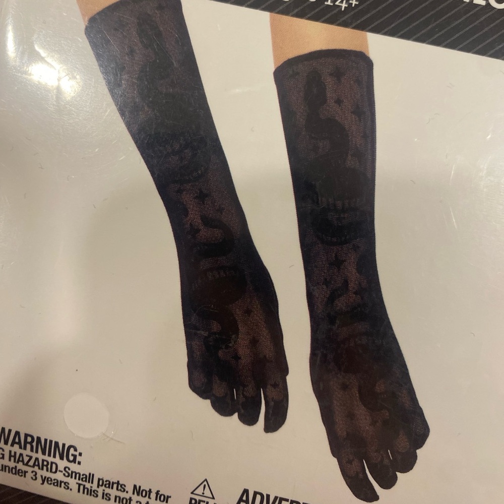 gothic gloves - Picture 11 of 11